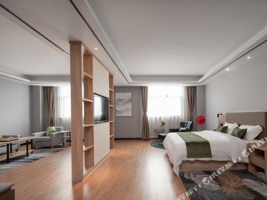 Чжэньцзян: GreenTree Hotel (Zhongbei college store, Danyang glasses Industrial Park)