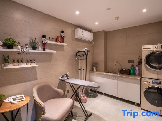 Янчжоу: Home Inn Plus (shouxihu store, Wenchang West Road, Yangzhou)