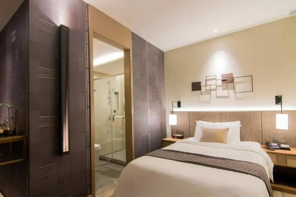 Янчжоу: Home Inn Plus (shouxihu store, Wenchang West Road, Yangzhou)