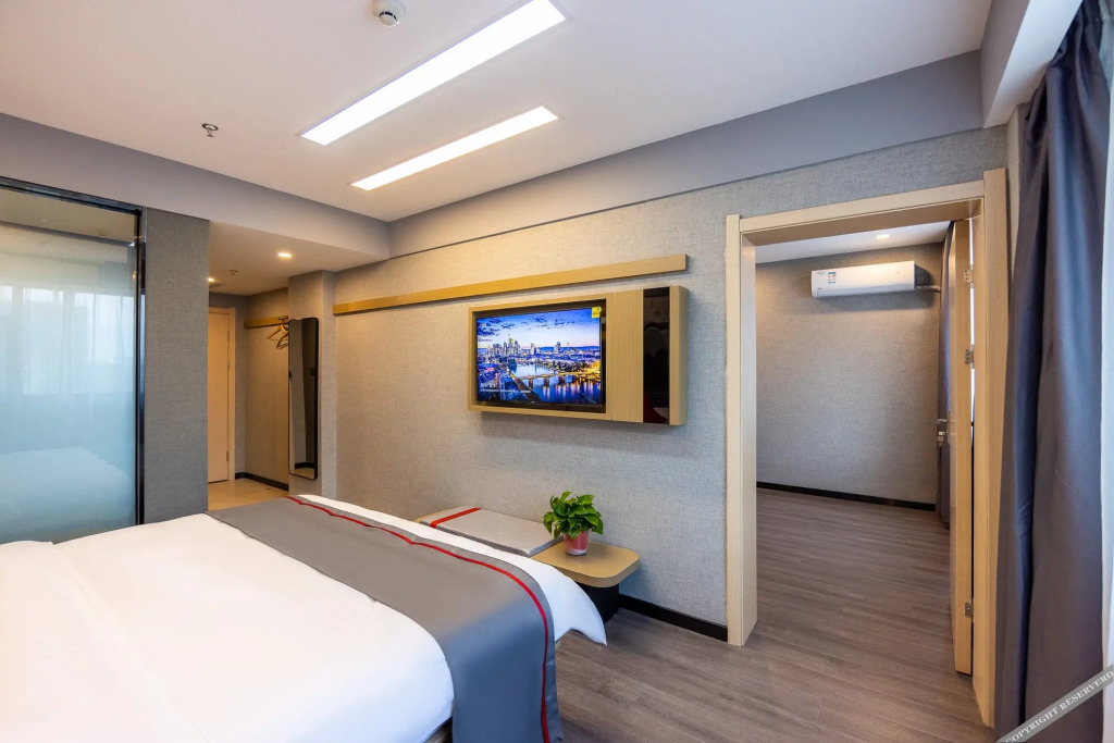 Линься: UPLUS Hotel Gansu Ningxia Prefecture Linxia City Bafang Shisan Alley