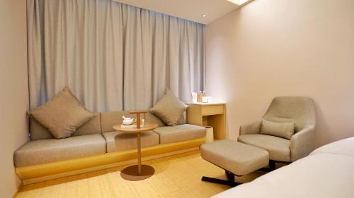 Ханчжоу: Ji Hotel Hangzhou Qianjiang New City Xintang Road