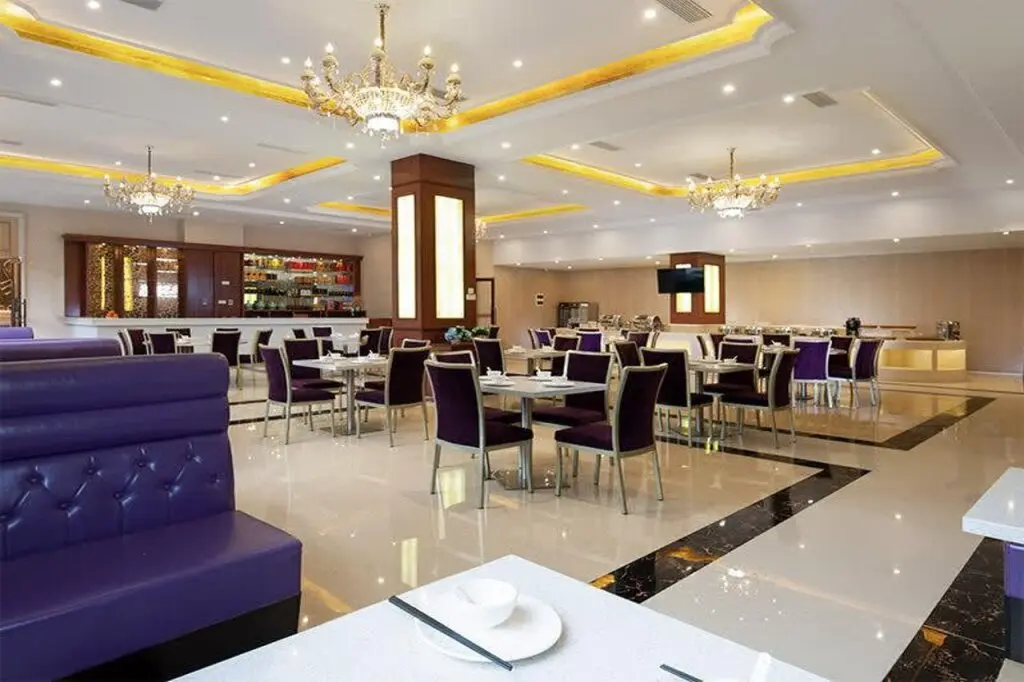 Гуанчжоу: Vienna Hotel Guangzhou Huadu Sunac Cultural Tourism City Hecheng