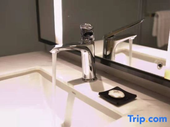 Гуанчжоу: Borrman Hotel Guangzhou Jingxi Nanfang Hospital Metro Station