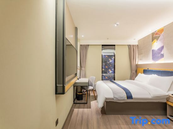 Далянь: Home Inn Selected (Dalian Xinghai Plaza Convention and Exhibition Center)