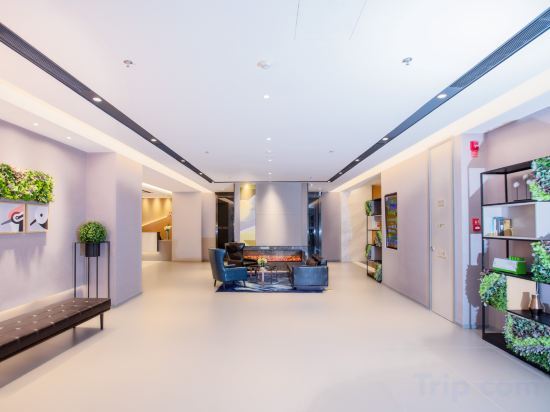Далянь: Home Inn (Dalian railway station Friendship Plaza subway station)