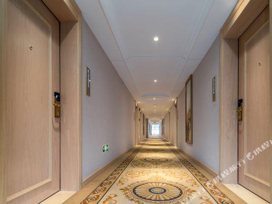 Гуйян: Vienna Hotel (Guiyang Olympic Sports Center China Resources Wanxianghui Branch)