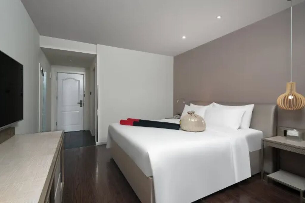 Янчжоу: Home Inn (Yangzhou Slender West Lake Dongguan Street)