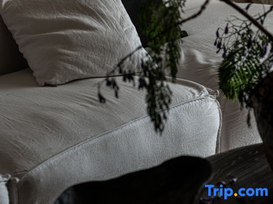 Дали: Dali Lisiman Luoxi Seaview Hotel (Erhai Shuanglang)