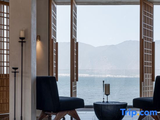 Дали: Dali Lisiman Luoxi Seaview Hotel (Erhai Shuanglang)
