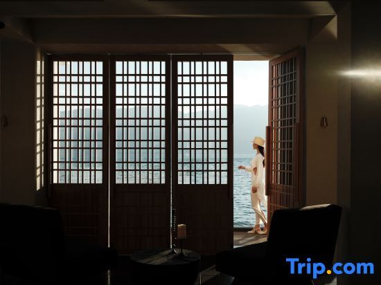 Дали: Dali Lisiman Luoxi Seaview Hotel (Erhai Shuanglang)
