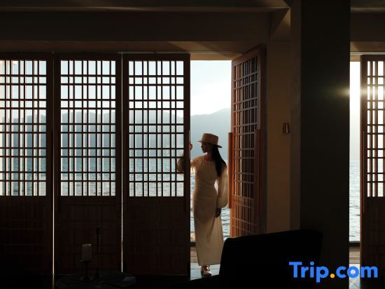 Дали: Dali Lisiman Luoxi Seaview Hotel (Erhai Shuanglang)