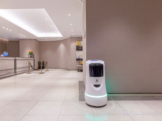 Шанхай: Home Inn Plus (Kunshan International Expo Center Huaqiao Metro Station)
