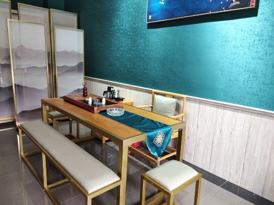 Аньшунь: Yunshang Hotel (Anshun People's Hospital)