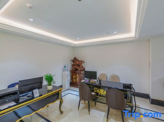 Хэфэй: Hefei Century Margin International Hotel ( High-Tech Development Zone Store)