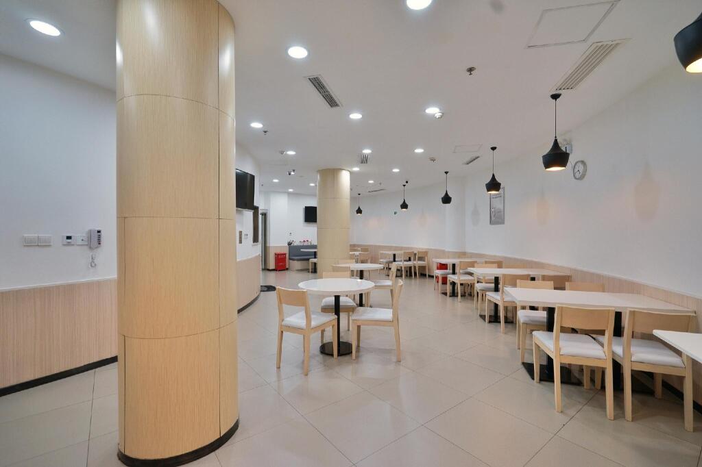 Пекин: Hanting Hotel Beijing Yansha Xiaoyunqiao