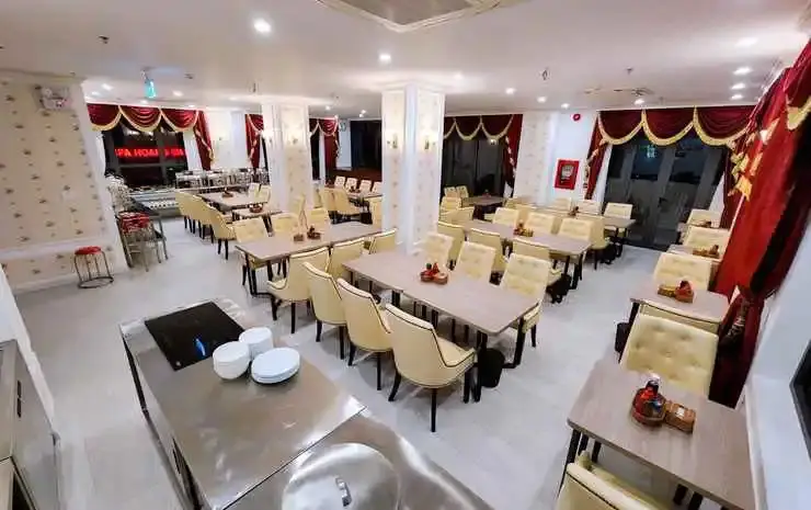Куинён: Dezon Hotel