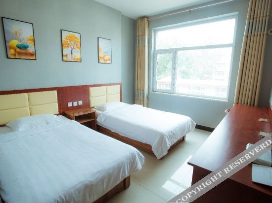 Баодин: Baitai Express Hotel Tangxian