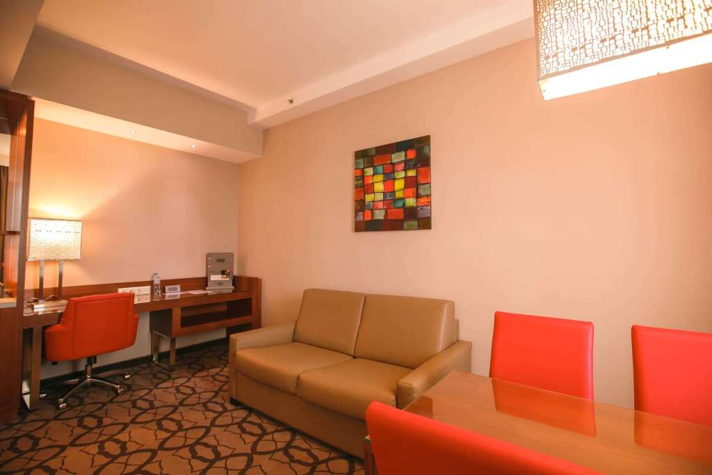 Воронеж: Ramada Plaza Voronezh City Centre