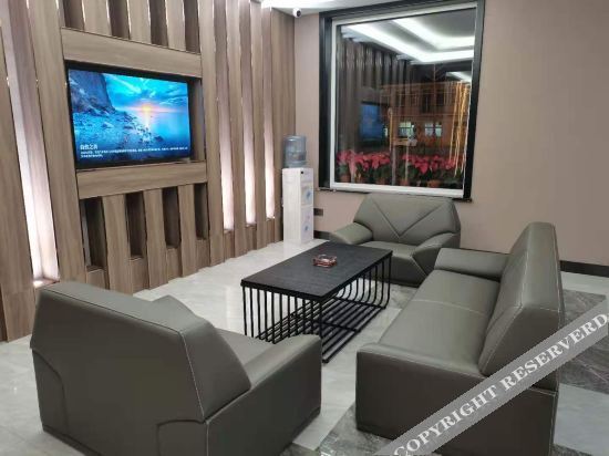 Баодин: Huayueze Business Hotel