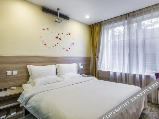 Баодин: Huahai Art Hotel