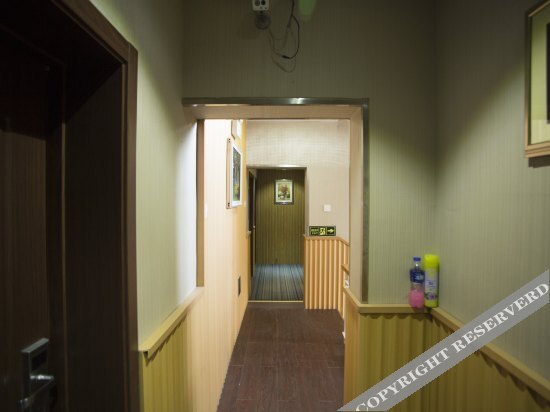 Баодин: Yiyou Express Hotel (Baoding Lianchi North Street)