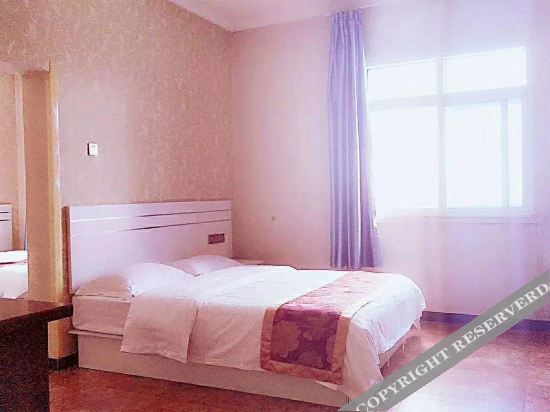Баодин: Baoding Jinqiao Hotel