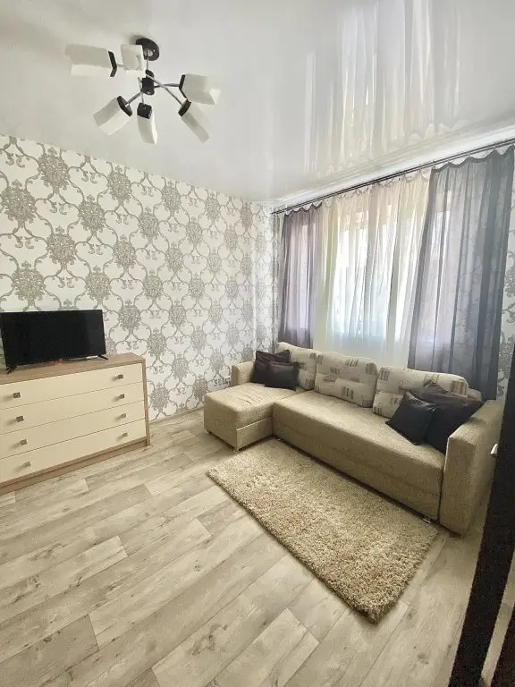 Воронеж: Rental Family Rooms (Рентал Фэмили) на Московском проспекте 48А