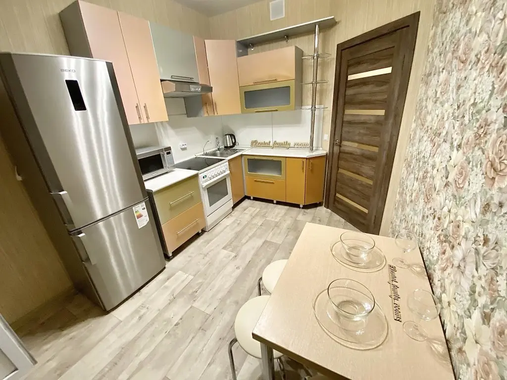 Воронеж: Rental Family Rooms (Рентал Фэмили) на Московском проспекте 48А