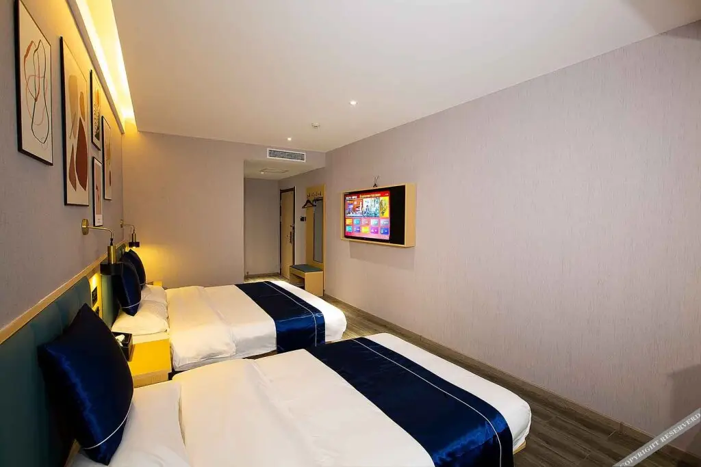 Баодин: LanJing hotel
