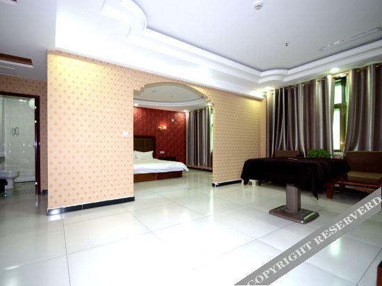 Баодин: Baoding Longyue Hotel