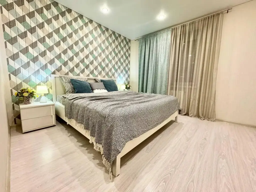 Воронеж: Rental Family Rooms (Рентал Фэмили Румс) на Олимпийском бульваре 12