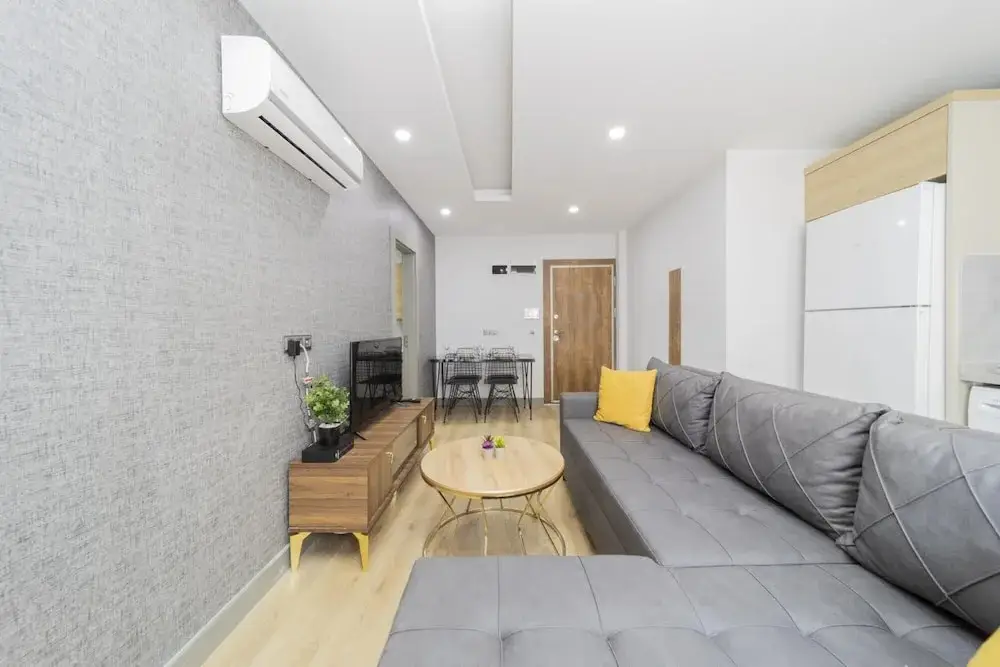 Modern Flat w Balcony 10 min to Beach in Antalya — фото 1