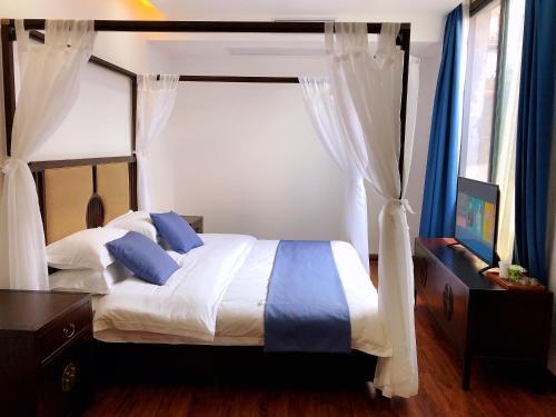 Сянси: Fenghuang Weijianshan Guesthouse