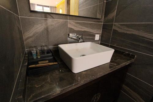 Сянси: Fenghuang Weijianshan Guesthouse