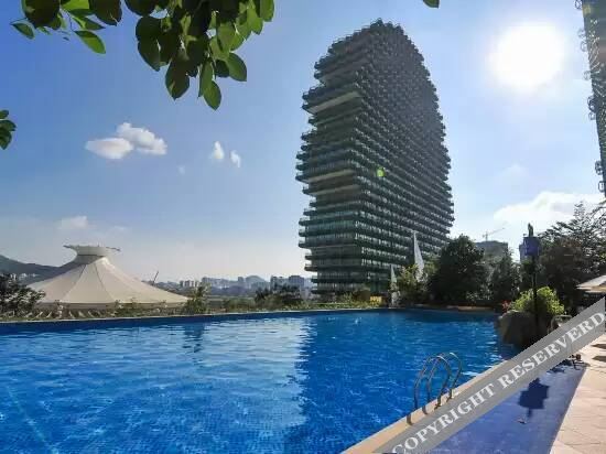Санья: Sanya Beauty Crown Happy Tree Resort
