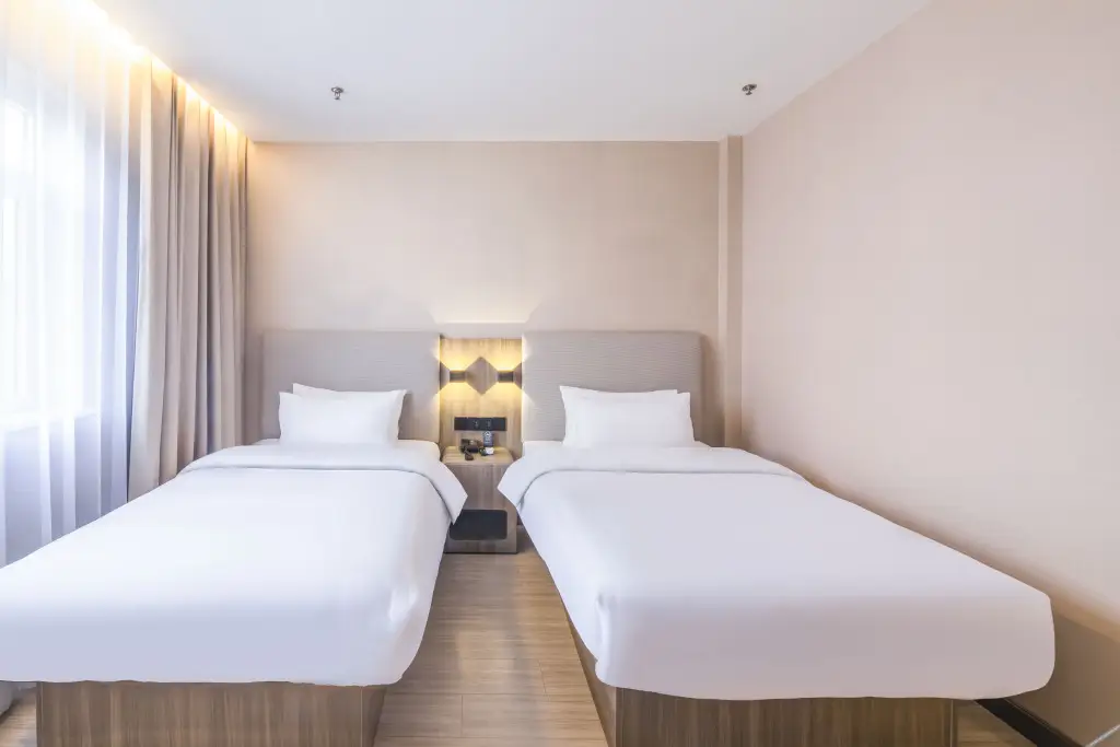 Пекин: Hanting Hotel (Beijing Daxing Caiyu Branch)
