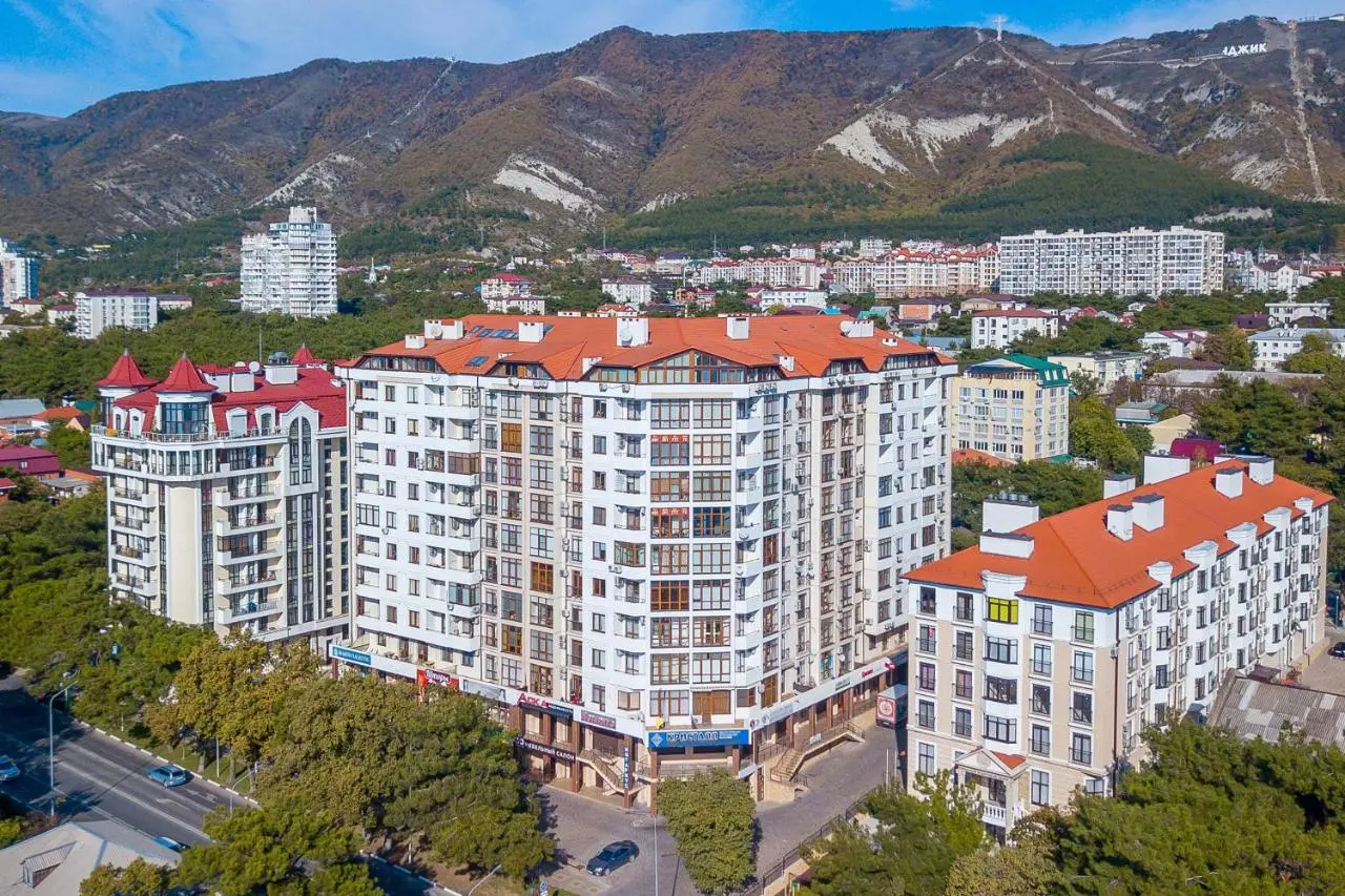 Геленджик: Апартаменты на Луначарского 114