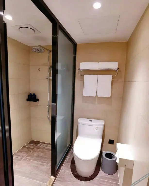 Чанчунь: Hanting Hotel (Changchun Zhengyang Street Wuyue Plaza)