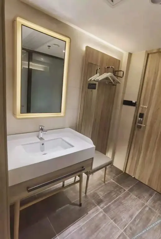 Чанчунь: Hanting Hotel (Changchun Zhengyang Street Wuyue Plaza)