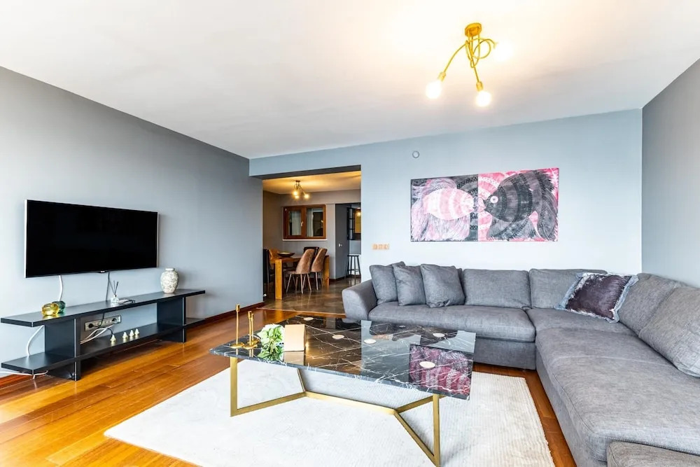 Стамбул: Duplex Flat w Panoramic Bosphorus View and Terrace
