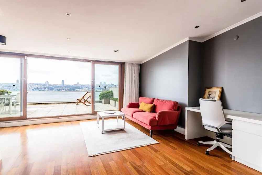 Стамбул: Duplex Flat w Panoramic Bosphorus View and Terrace