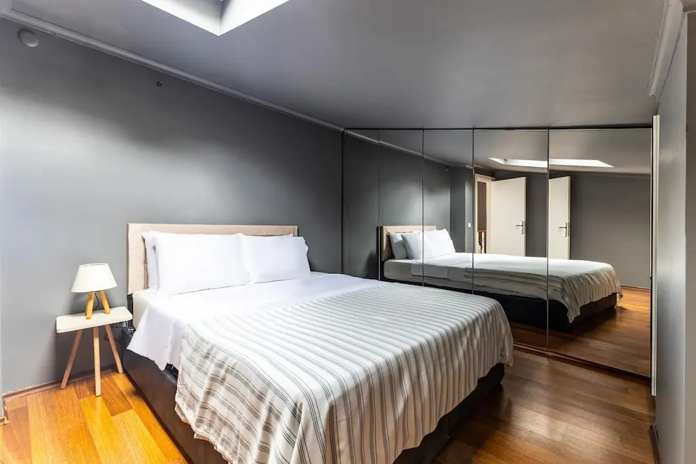 Стамбул: Duplex Flat w Panoramic Bosphorus View and Terrace