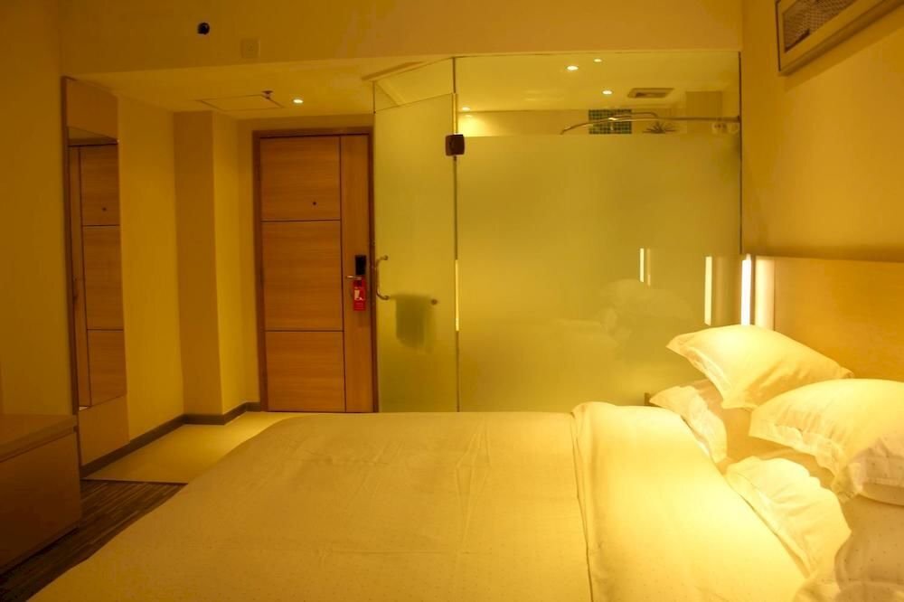 Чжухай: Golden Holiday Hotel Meihua - Zhuhai