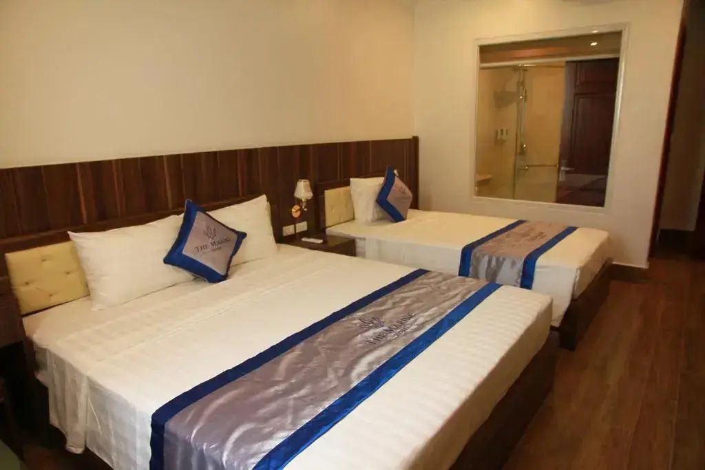 Халонг: Khach san Hai Quan - The Marine Hotel