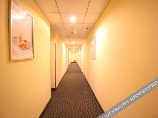 Наньчан: Hanting Hotel Nanchang Honggutan Cuiyuan Road Subw
