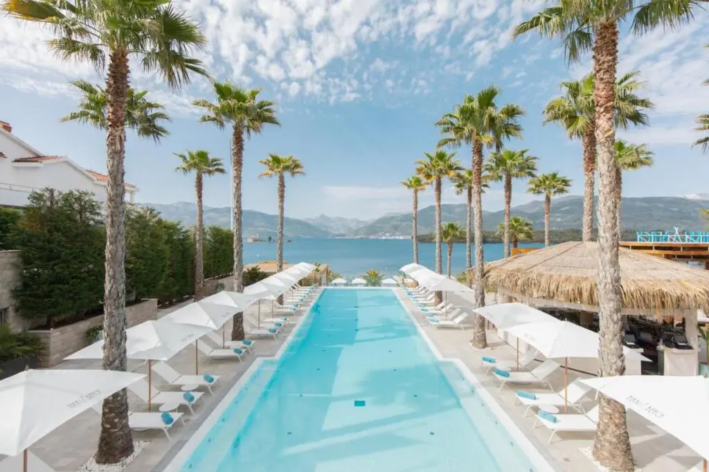 Тиват: Hotel Nikki Beach Resort Montenegro