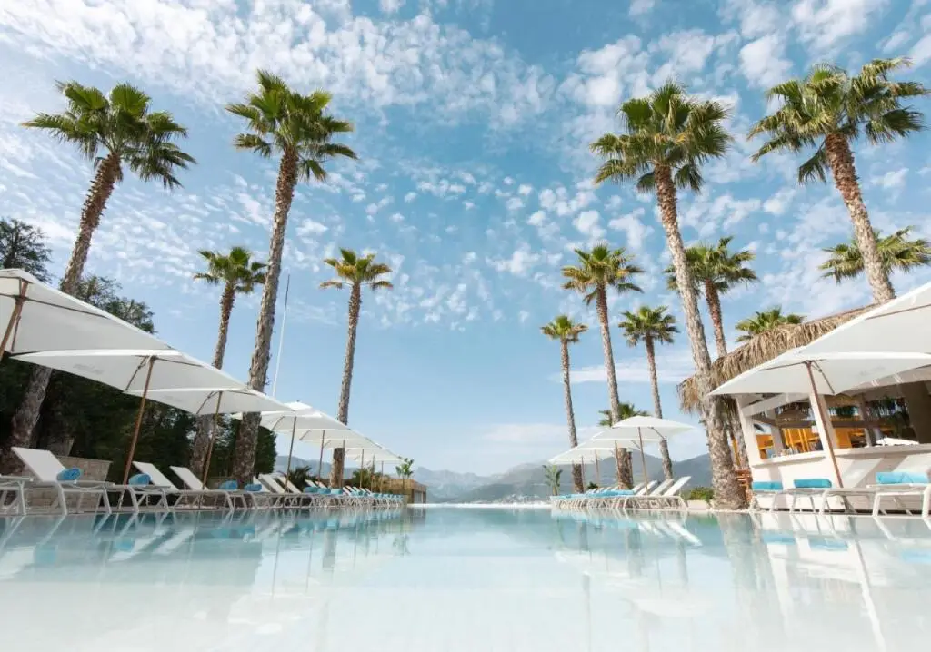 Тиват: Hotel Nikki Beach Resort Montenegro