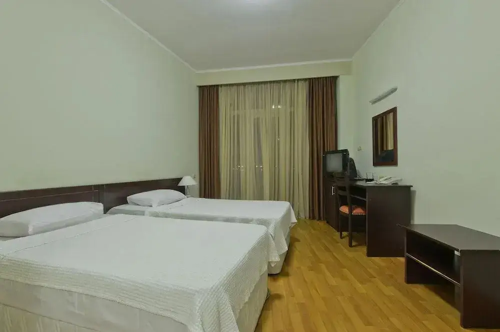Батуми: Hotel Sanapiro