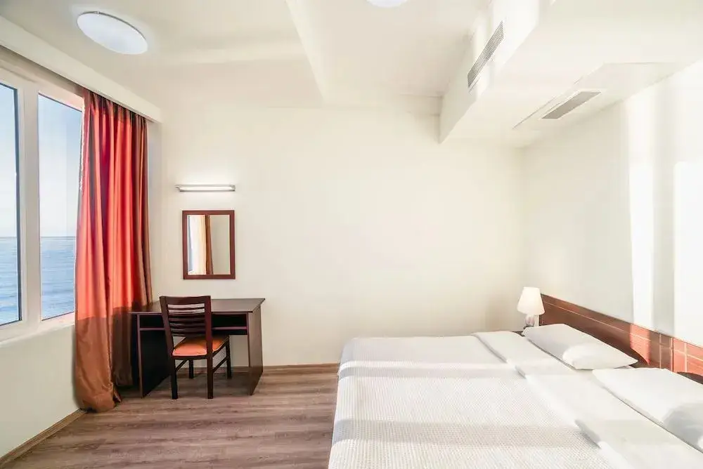 Батуми: Hotel Sanapiro
