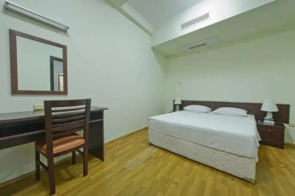 Батуми: Hotel Sanapiro